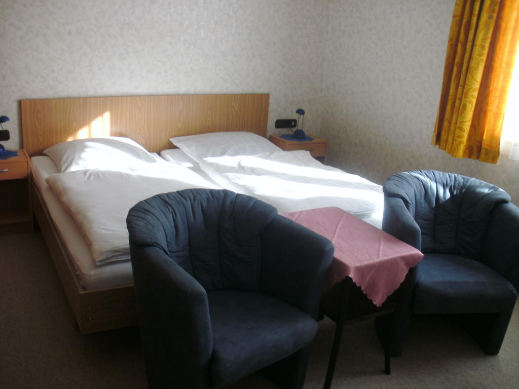 Landhotel Zum Schiff Laurenburg Bilik gambar