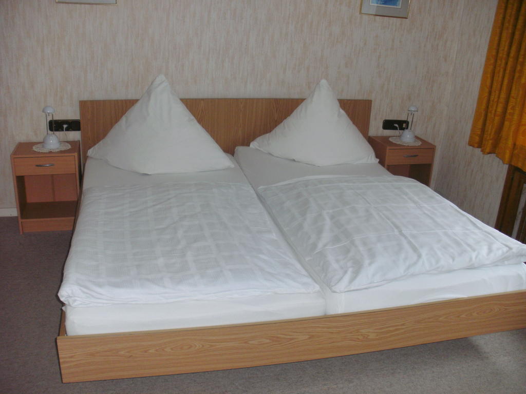 Landhotel Zum Schiff Laurenburg Bilik gambar