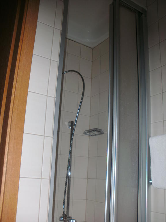 Landhotel Zum Schiff Laurenburg Bilik gambar